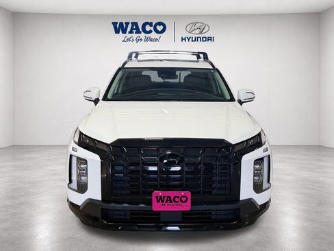 Used 2024 Hyundai Palisade XRT FWD image 2