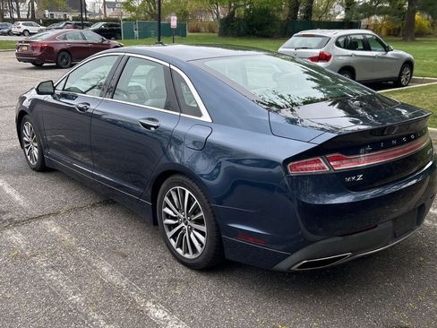 Used 2017 Lincoln MKZ Select w/ Select Plus Package AWD/4WD image 4