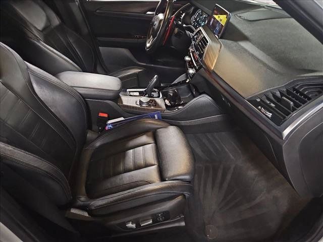 Used 2019 BMW X4 xDrive30i w/ M Sport Package 2 AWD/4WD image 22
