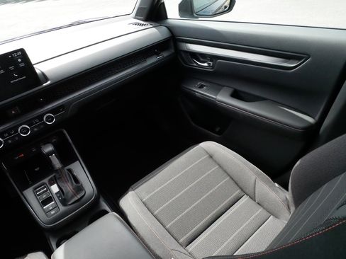 Used 2026 Honda CR-V TrailSport image 11