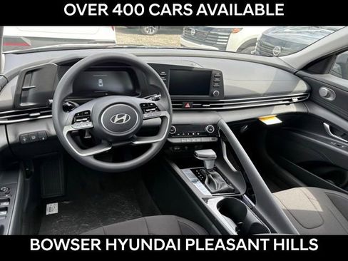 New 2026 Hyundai Elantra Hybrid FWD image 6