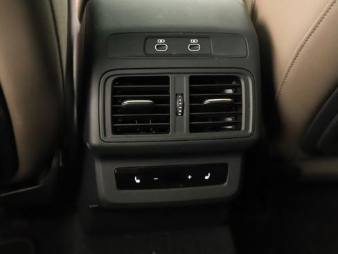 Used 2025 Audi Q5 Prestige AWD/4WD image 22