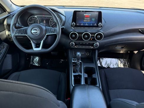 Used 2024 Nissan Sentra SV image 15