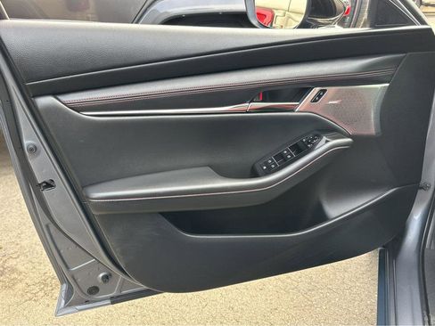 Used 2023 MAZDA MAZDA3 s image 15