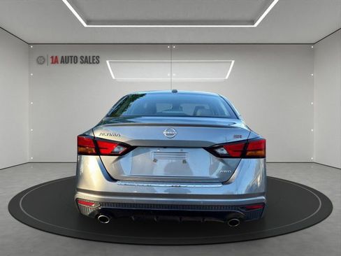 Used 2023 Nissan Altima 2.5 SR AWD/4WD image 4