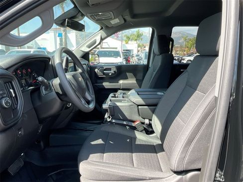 New 2025 Chevrolet Silverado 1500 Custom image 19