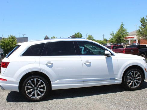 Used 2017 Audi Q7 3.0T Premium Plus AWD/4WD image 9
