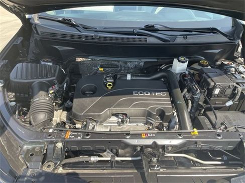 Used 2022 Chevrolet Equinox LS image 29