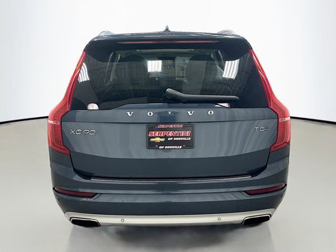 Used 2020 Volvo XC90 T5 Momentum w/ Protection Package Premier image 7