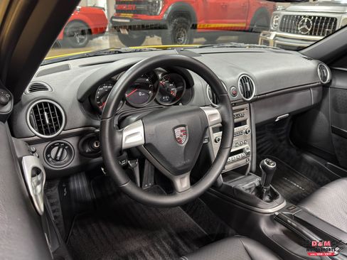 Used 2006 Porsche Boxster image 9
