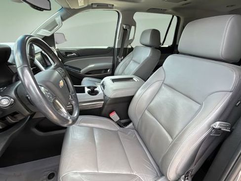 Used 2019 Chevrolet Tahoe LT image 18