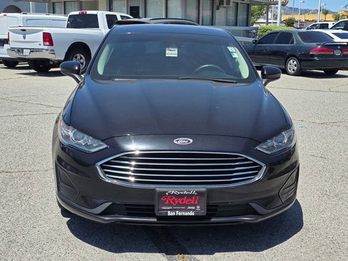Used 2020 Ford Fusion SE FWD image 2