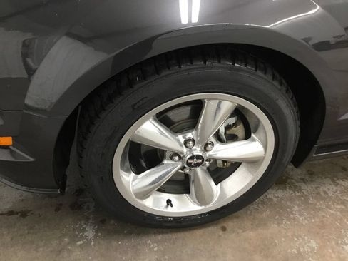 Used 2008 Ford Mustang GT RWD image 3
