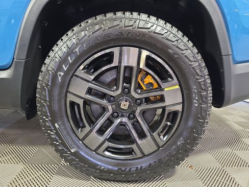 Used 2022 Rivian R1T Launch Edition AWD/4WD image 10