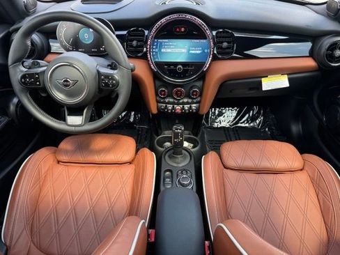 Used 2024 MINI Cooper S FWD image 17