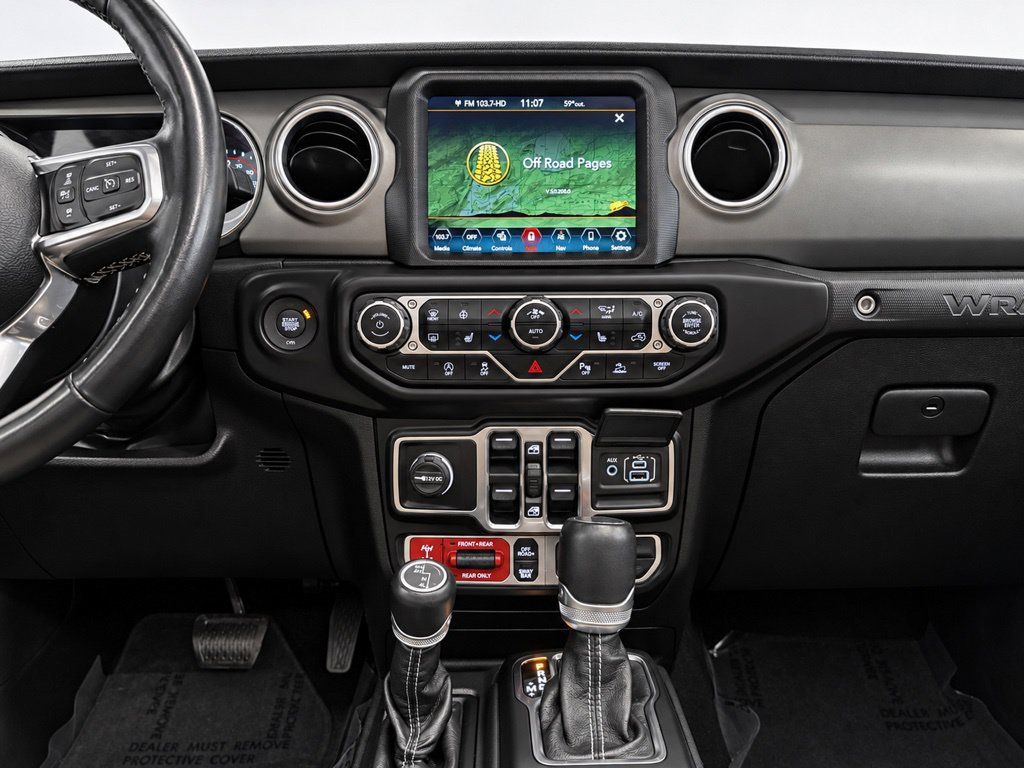Used 2022 Jeep Wrangler Unlimited Rubicon w/ Advanced Safety Group AWD/4WD image 35
