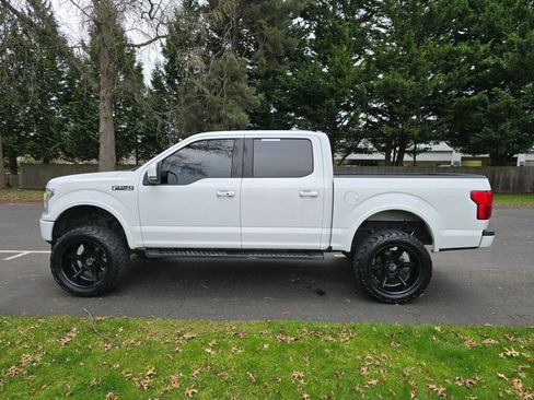 Used 2019 Ford F150 Lariat w/ Equipment Group 502A Luxury image 3