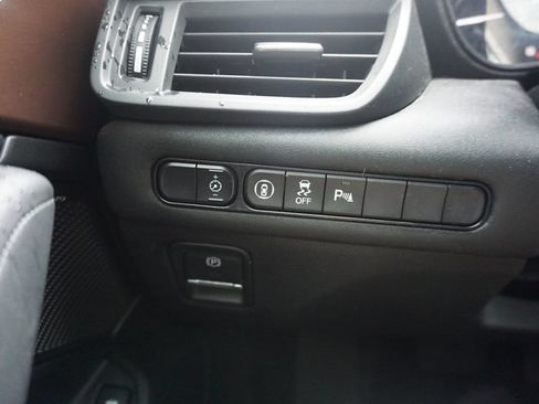 Used 2021 Acura TLX w/ Technology Package FWD image 5
