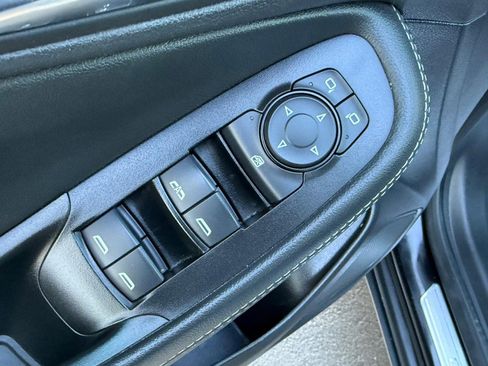 Used 2023 Buick Encore GX Select w/ Safety Package II image 17