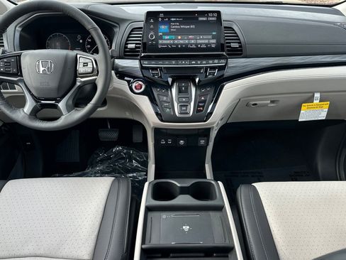 New 2026 Honda Odyssey Elite image 15