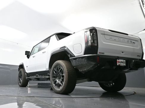New 2025 GMC Hummer EV 2X image 51