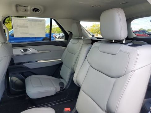 New 2026 Ford Explorer Active w/ Active Comfort Package AWD/4WD image 30