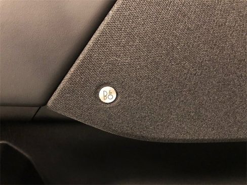 Used 2025 Ford Mustang Mach-E Premium image 16