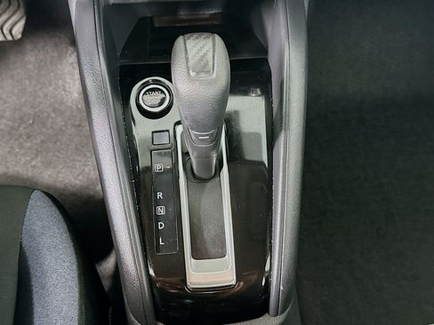 Used 2025 Nissan Versa SV FWD image 24