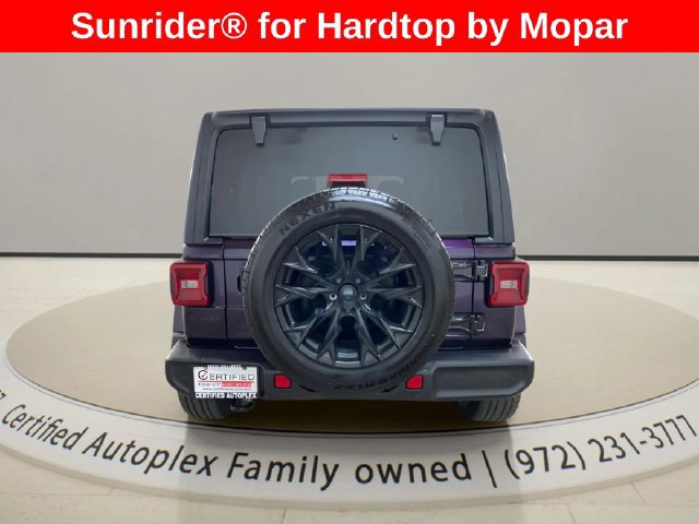 Used 2024 Jeep Wrangler Unlimited w/ Convenience Group AWD/4WD image 4