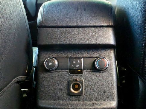 Used 2016 Ford Explorer XLT w/ Equipment Group 202A AWD/4WD image 57
