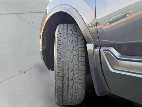 Used 2018 Honda CR-V EX image 32