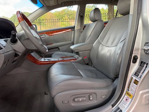 Used 2007 Toyota Avalon Limited FWD image 12