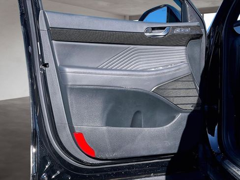 Used 2024 Hyundai Palisade Calligraphy image 20