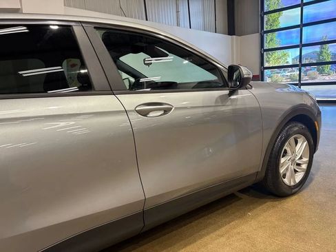 Used 2025 Buick Envista Preferred FWD image 76