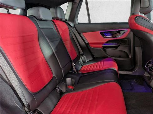 Certified 2025 Mercedes-Benz GLC 300 image 21