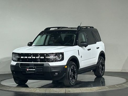 New 2026 Ford Bronco Sport Outer Banks AWD/4WD image 5