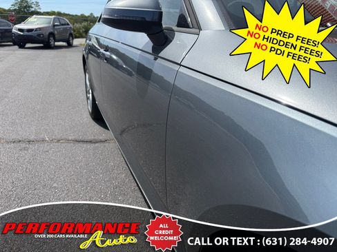 Used 2017 Audi A4 2.0T Premium AWD/4WD image 17