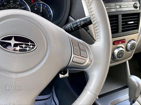 Used 2010 Subaru Forester 2.5X Limited image 22