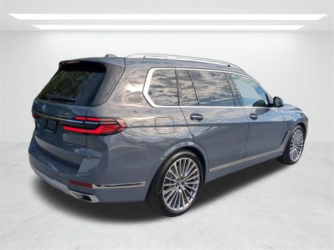 New 2026 BMW X7 xDrive40i image 4