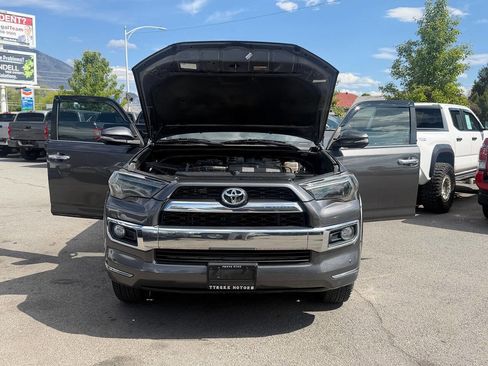 Used 2018 Toyota 4Runner Limited AWD/4WD image 71