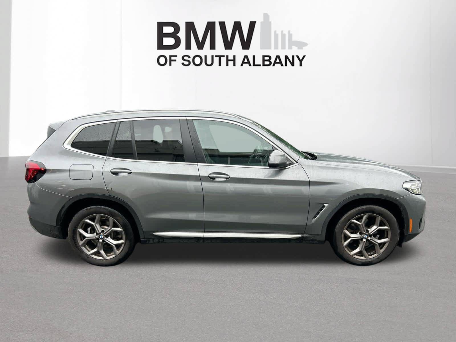 Used 2024 BMW X3 xDrive30i w/ Premium Package AWD/4WD image 11