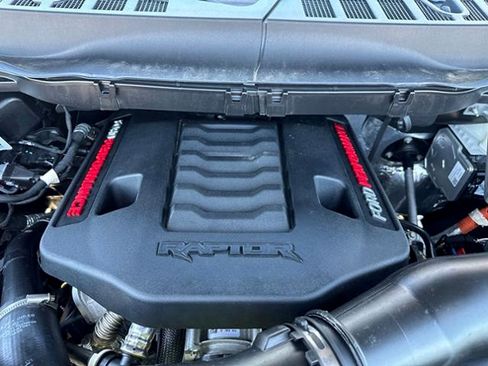 Used 2026 Ford F150 Raptor AWD/4WD image 33