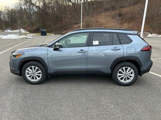 New 2026 Toyota Corolla Cross LE video 2