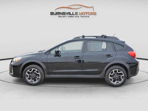Used 2016 Subaru Crosstrek 2.0i Premium image 4