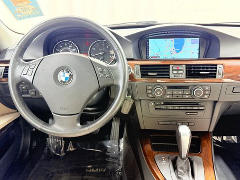 Used 2011 BMW 328i xDrive 328i xDrive Sedan 4D image 18