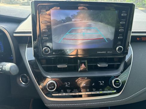Used 2021 Toyota Corolla XSE FWD image 5
