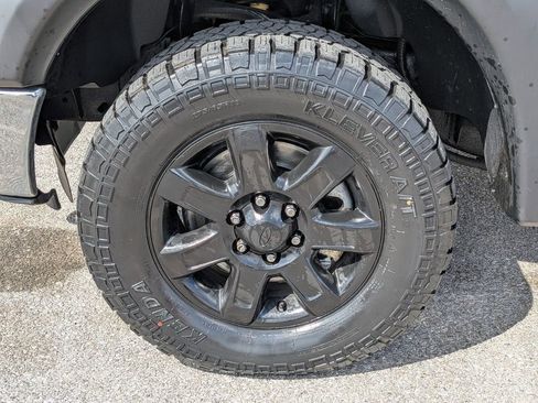 Used 2014 Ford F150 XLT w/ XLT Chrome Package image 11