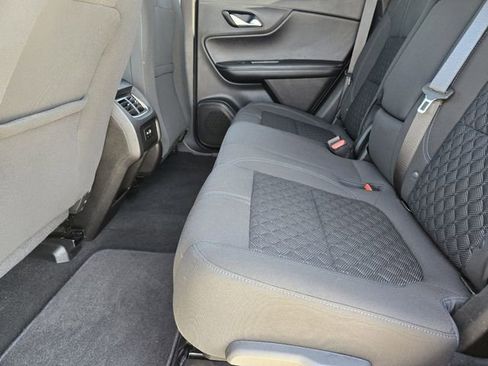 Used 2021 Chevrolet Blazer LT image 29