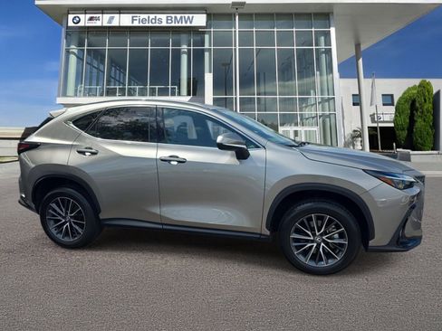 Used 2024 Lexus NX 250 FWD w/ Towing Package (2000 Lbs) image 1