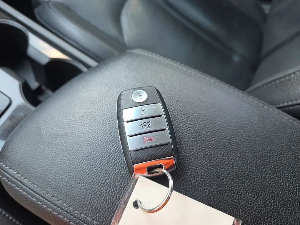 Used 2018 Kia Optima EX FWD image 35